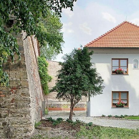 Penzion Dobre Casy Poděbrady Kültér fotó